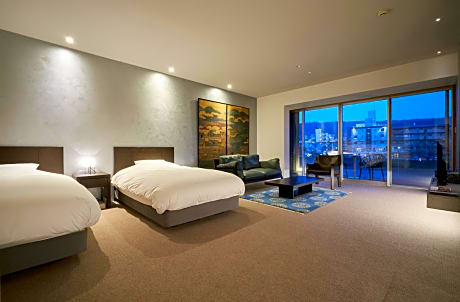 Deluxe Room with Tatami Area - 401