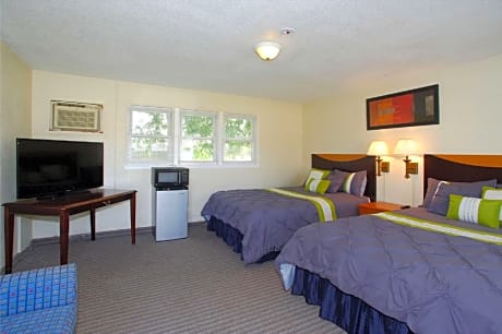 Double Room with Two Double Beds