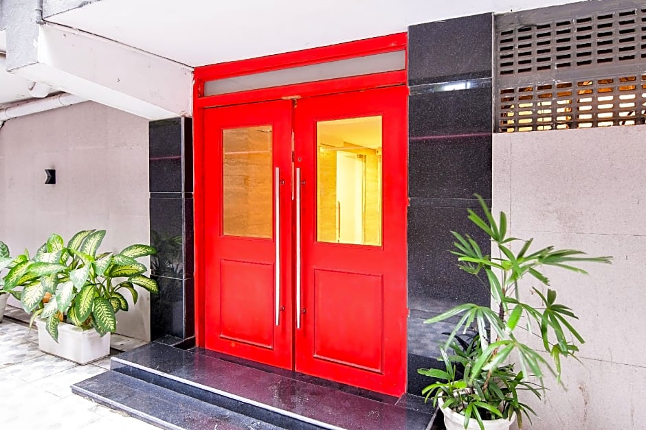 Collection O Sayeeda International