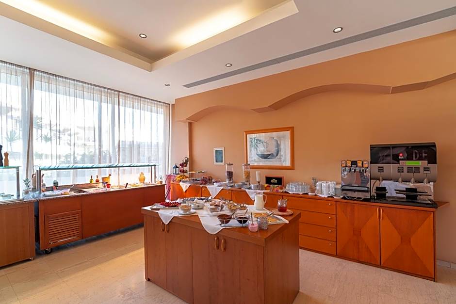 Athineon Hotel