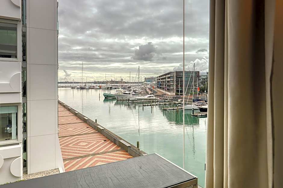 Marsden Viaduct Hotel