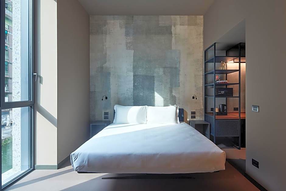 21 House of Stories Navigli