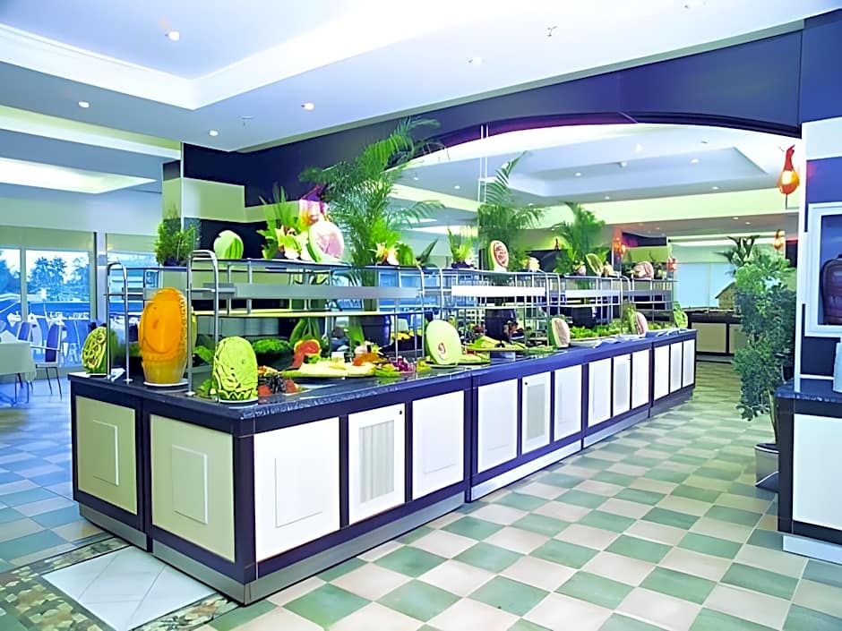 Rox Resort Hotel