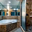 Comfort Suites