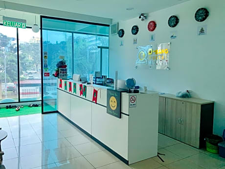 SPOT ON 89900 Jesselton Capsule Inn