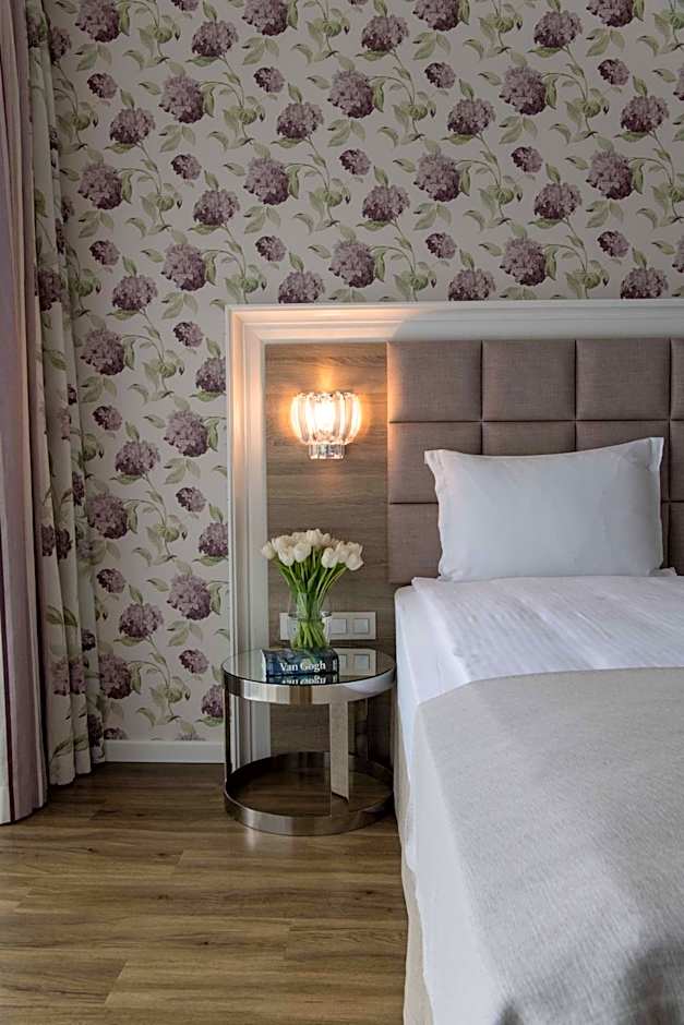 Impresamente Art Hotel