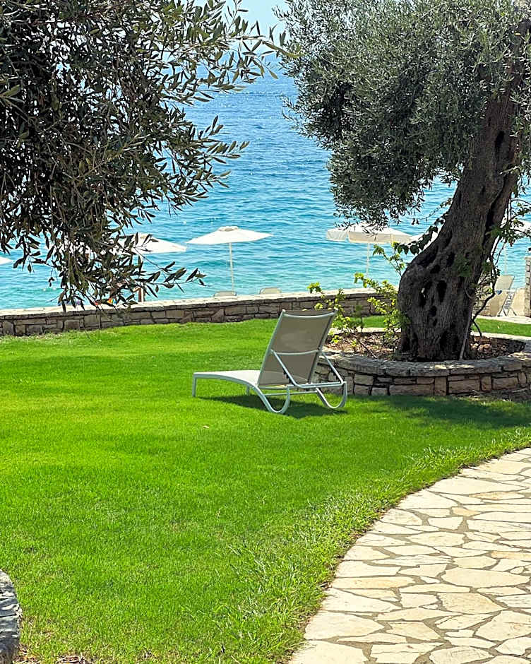 Krouzeri Beach Apartments