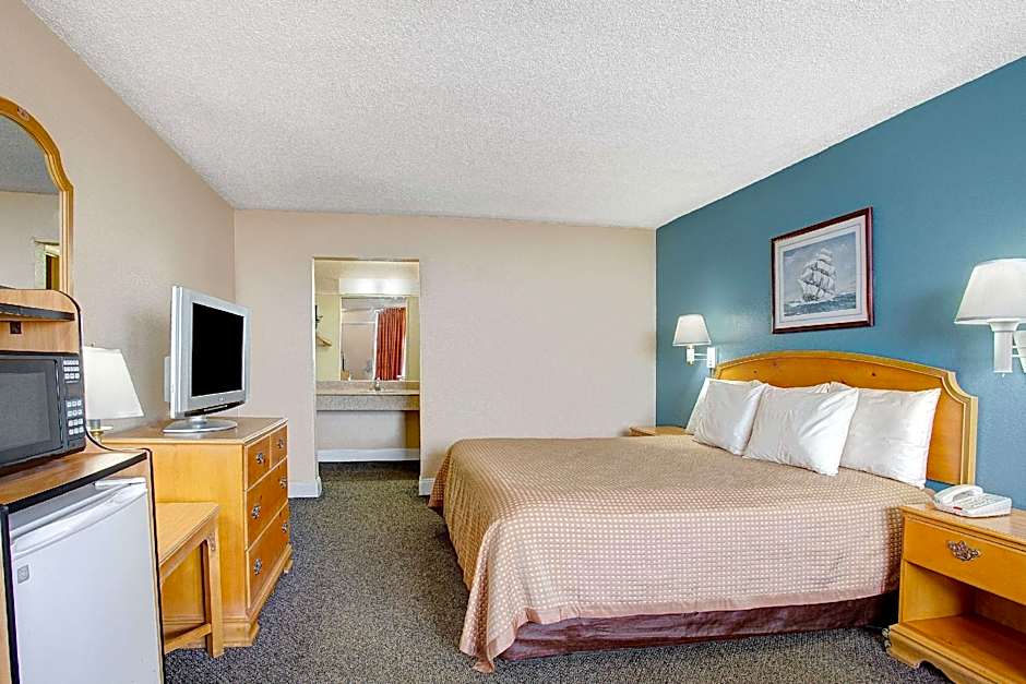 Super 8 by Wyndham Norfolk/Chesapeake Bay