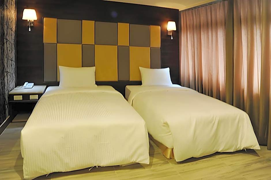 Maple Hotel Second Branch