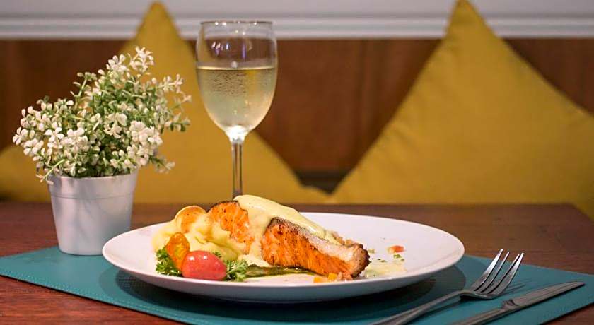 Kamala Beach Residence