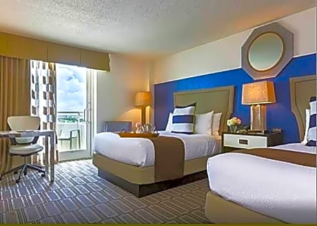 Deluxe Room, 2 Queen Beds, Balcony