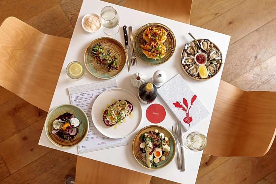 Rydges Cro''a Beachside