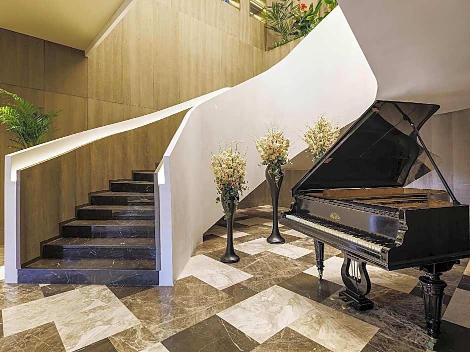 Movenpick Living Istanbul Camlivadi