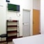 Urbanview Hotel AVA Semarang near Akademi Kepolisian Semarang by RedDoorz