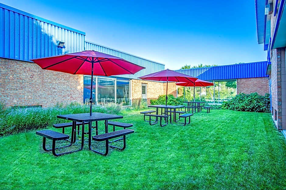 Days Inn by Wyndham Sudbury & Conference Centre