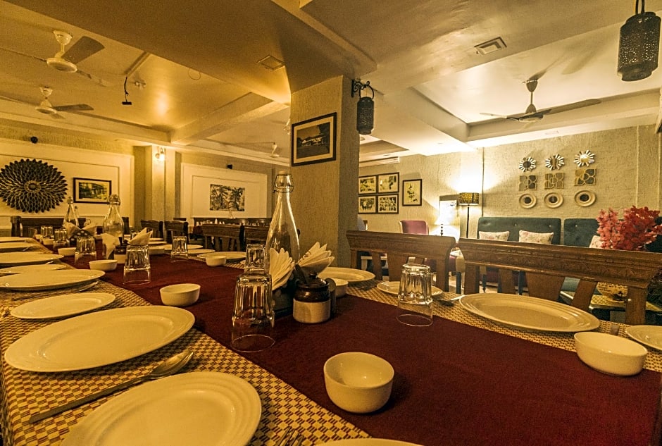 WOW STAYZ2 Hotel Misty Meadows