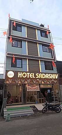 Hotel Sadashiv 