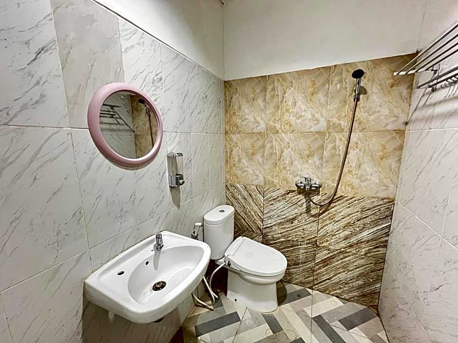 RedDoorz at Ring Road II Area Manado