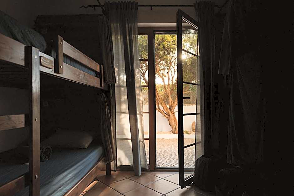 Aldeia Caiçara Surf House