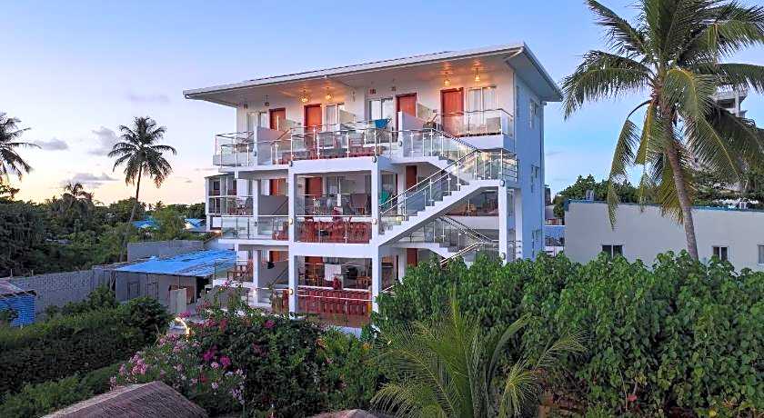 Reef Edge Thulusdhoo