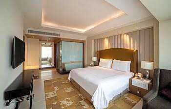 Taj Hotel & Convention Centre Agra