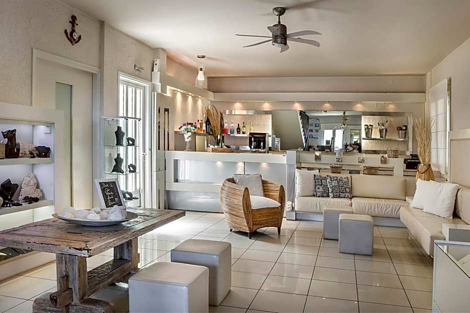 Captain's House Hotel