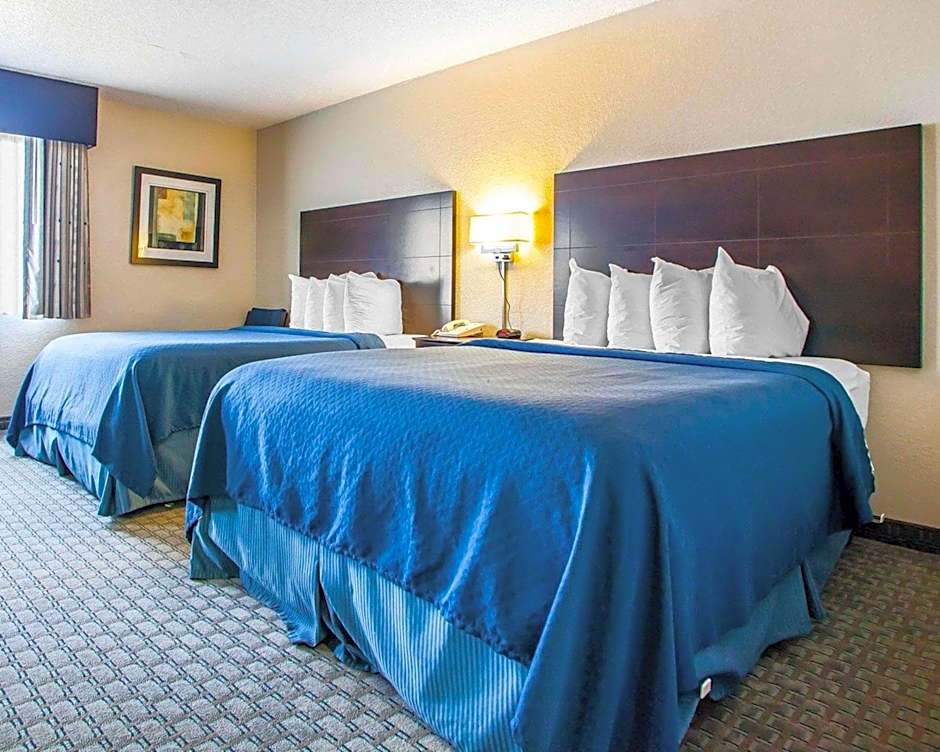 Quality Inn & Suites Ankeny-Des Moines
