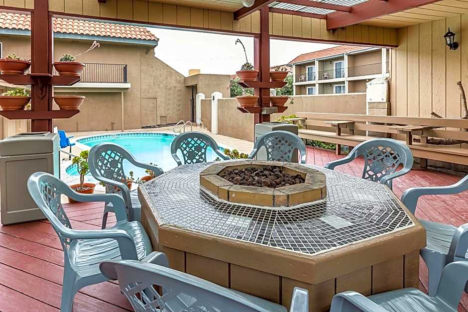 Quality Inn near Hearst Castle