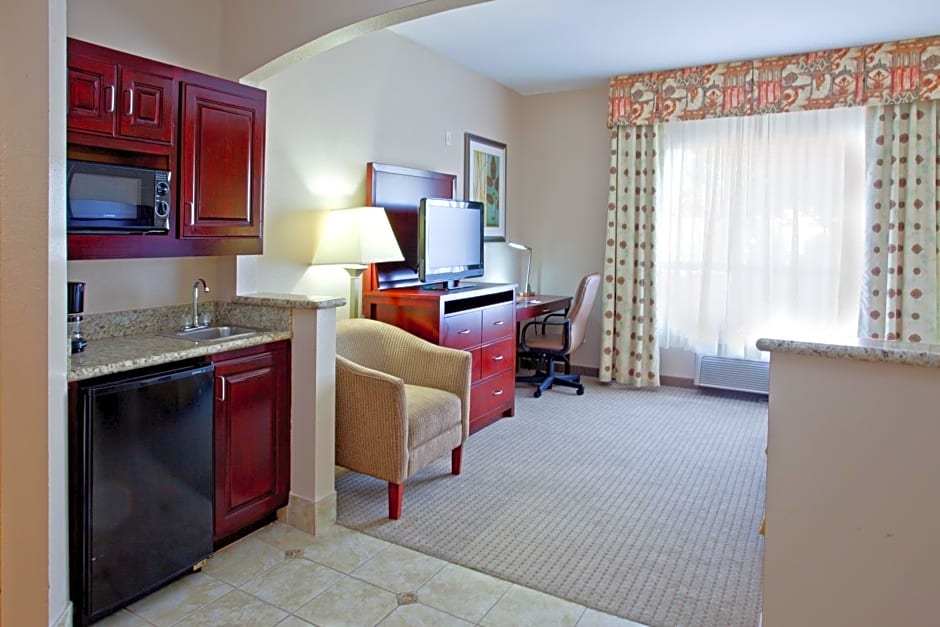 Holiday Inn Express Hotel & Suites College Station