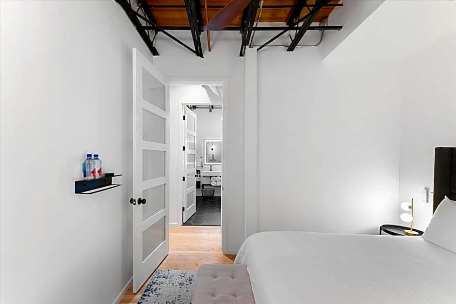 Hotel Residential of Denver