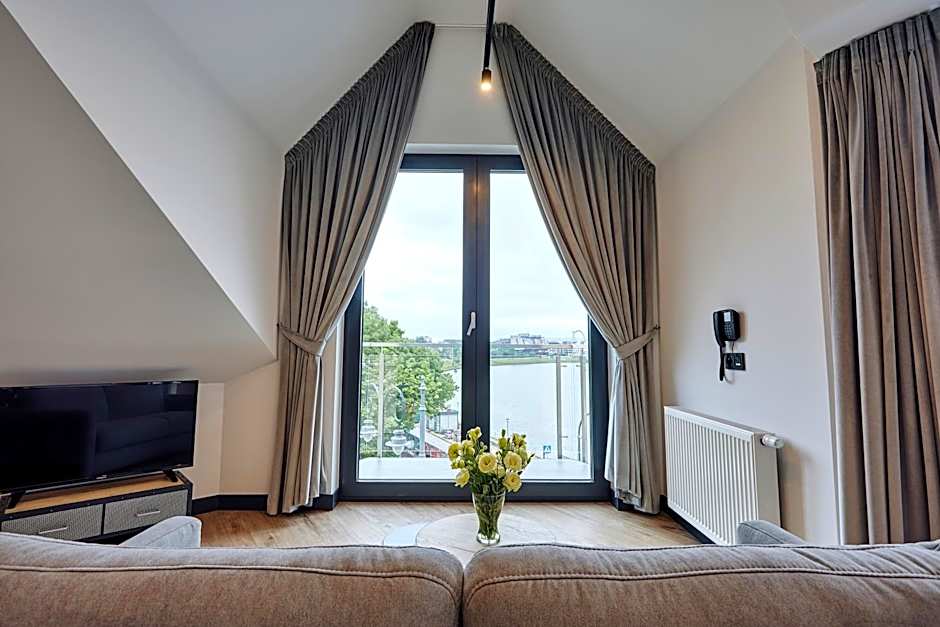 The Bridge Suites Hotel