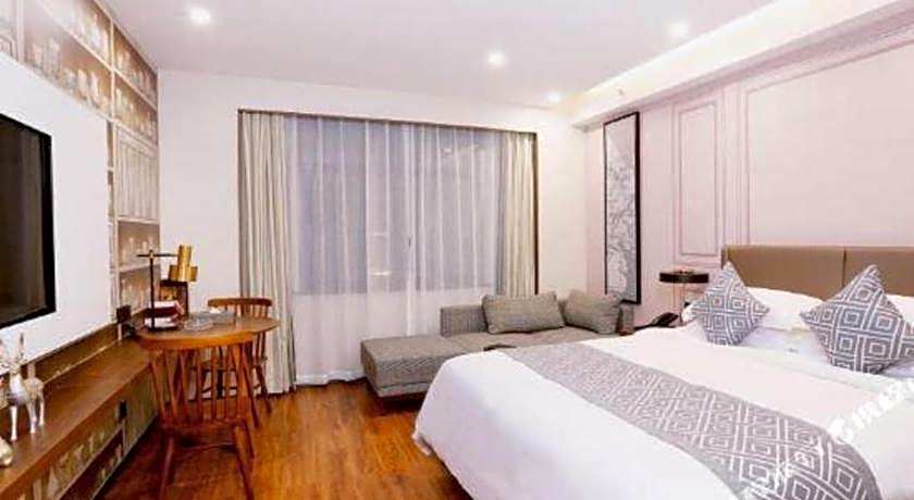 GEM Hotel Ningbo Jiangbei District Hongtang Haide Square