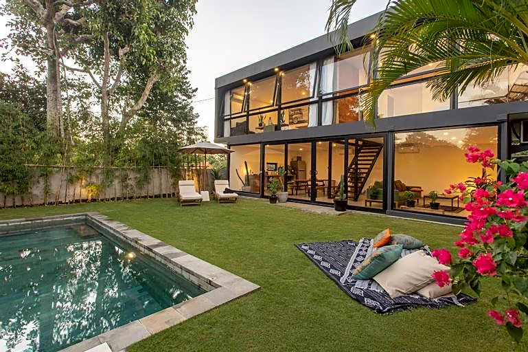 Villa Mola 2 by Alfred in Bali