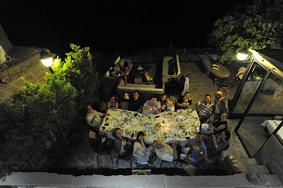 Assosyal Hotel