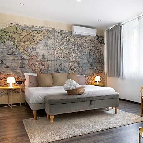 Francis Superior Rooms