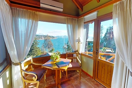 SUITE DELUXE C/SPA PRIVADO Y TERRAZA (VISTA LAGO)