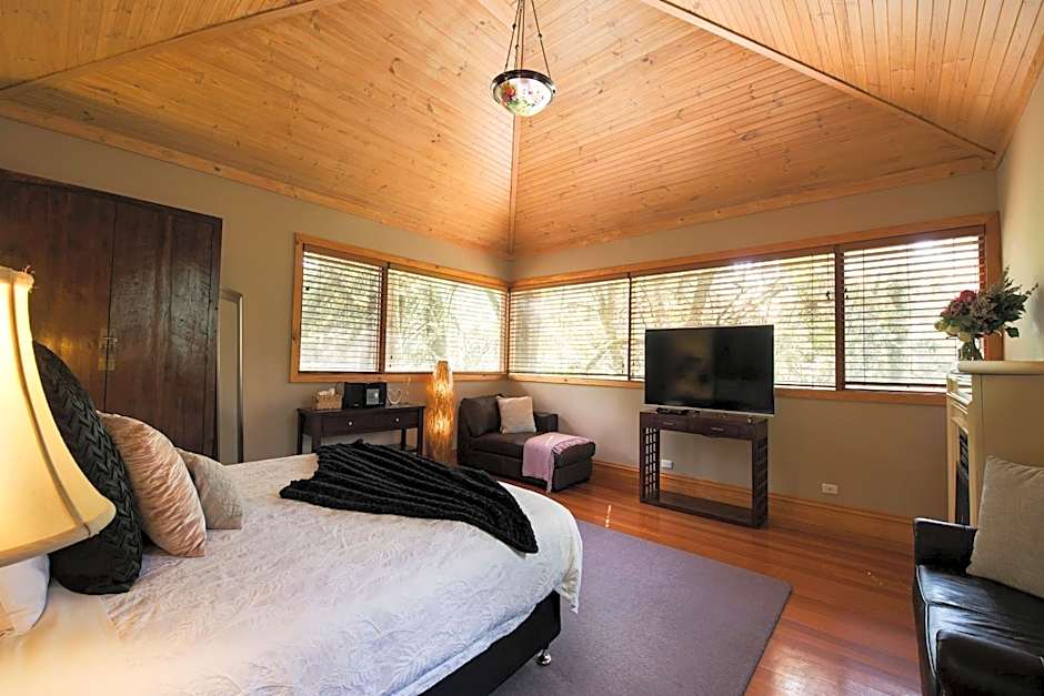 Linden Gardens Rainforest Retreat