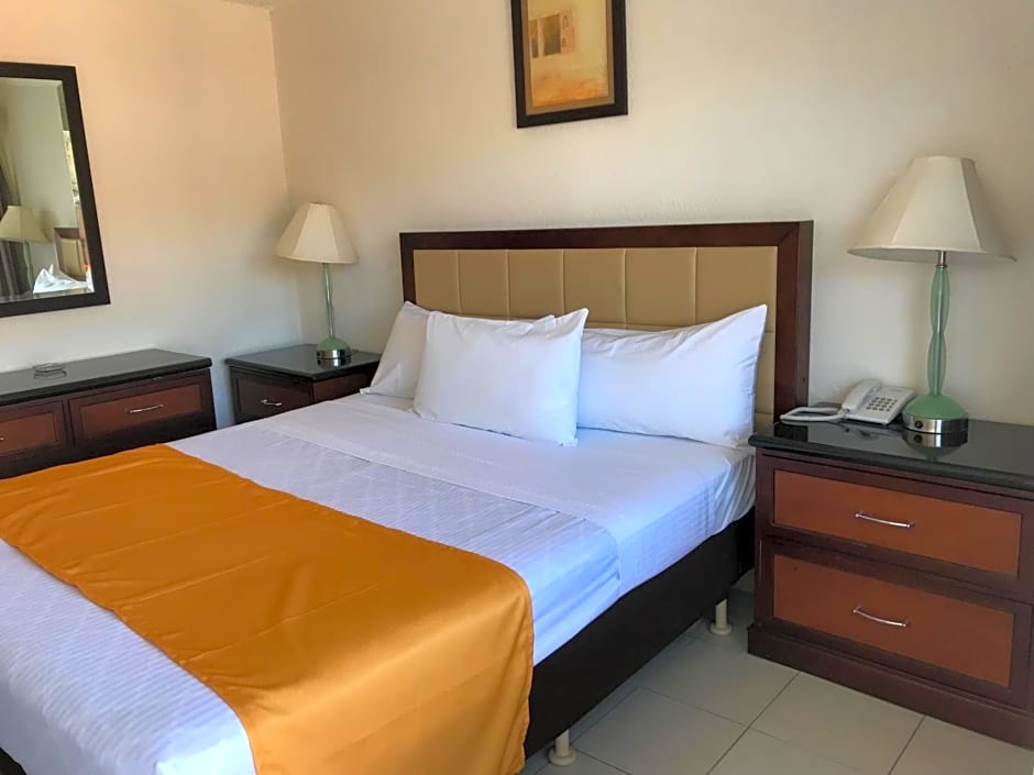 Hotel Guillen Jr