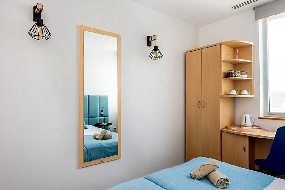 Sapphire Hotel Room Poznan