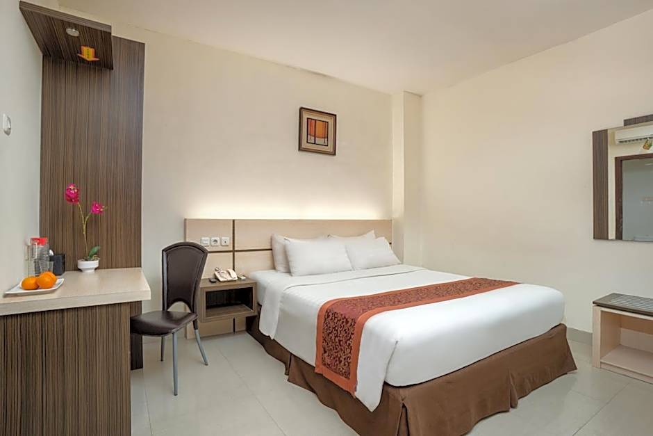 Jolin Hotel Panakkukang by LIFE