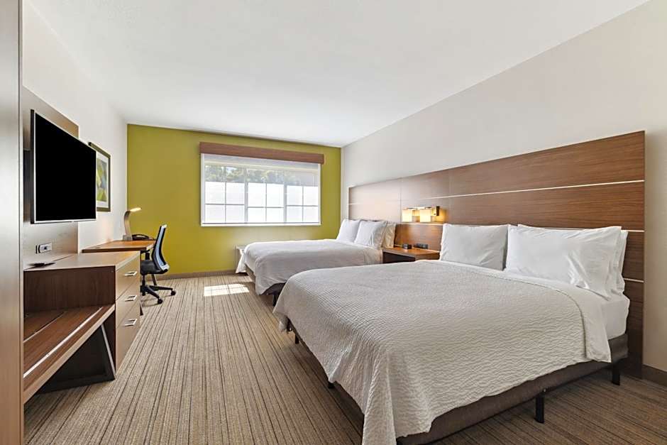 Holiday Inn Express & Suites Mountain View Silicon Valley By IHG