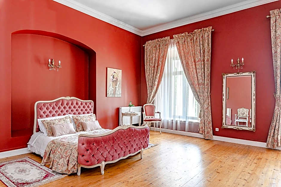 Taujėnų dvaro svečių namai