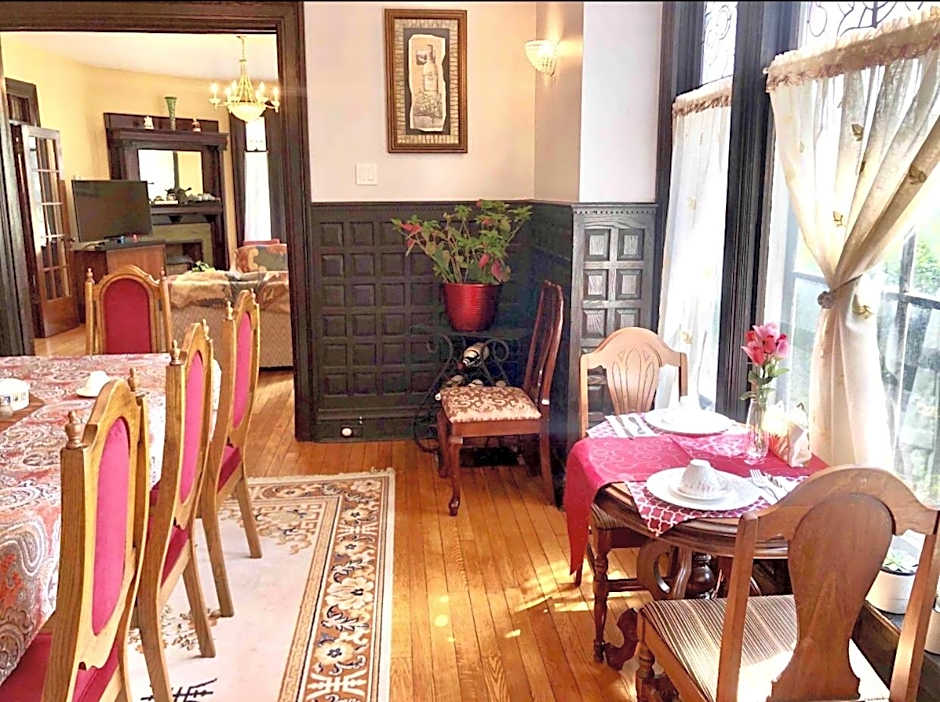 Redwood Bed and Breakfast