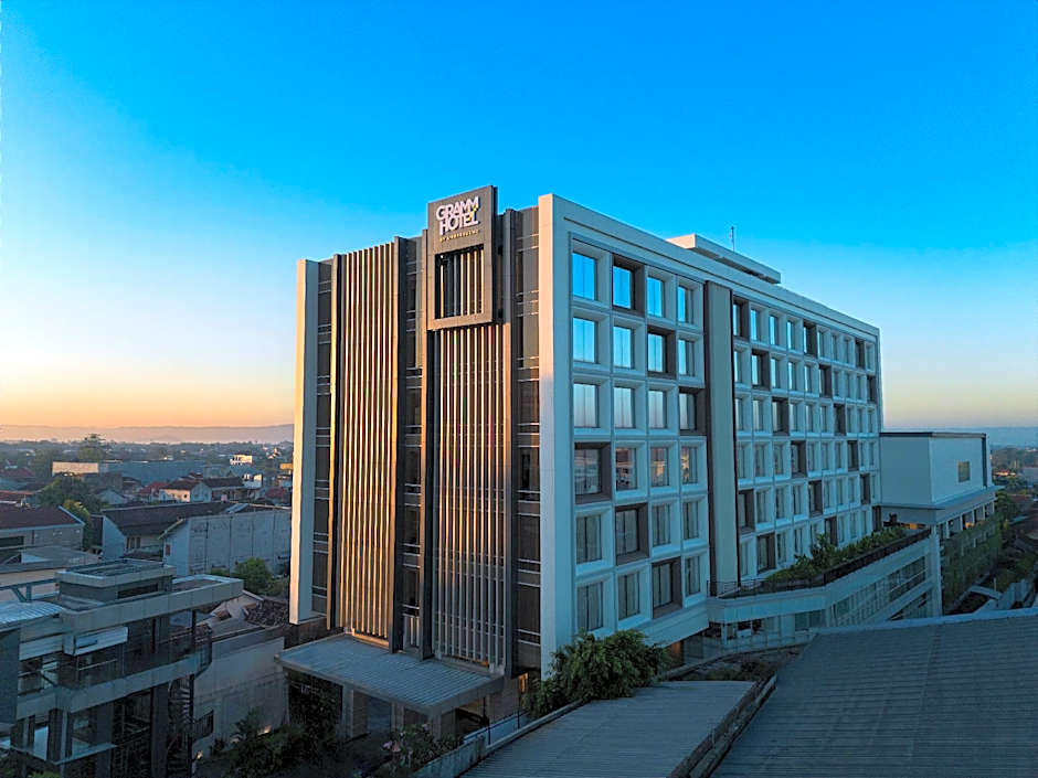 GRAMM HOTEL by Ambarrukmo Yogyakarta