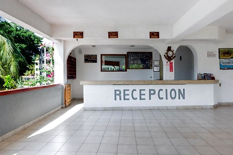 OYO Hotel Belmar,Caleta, Acapulco