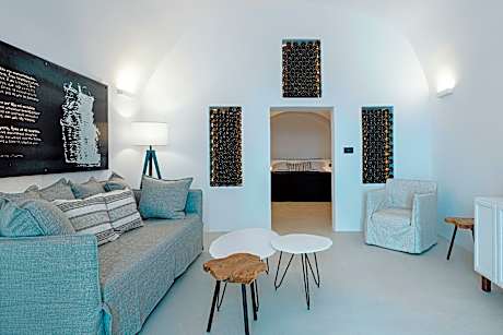 The Winemakers Caldera View Suite