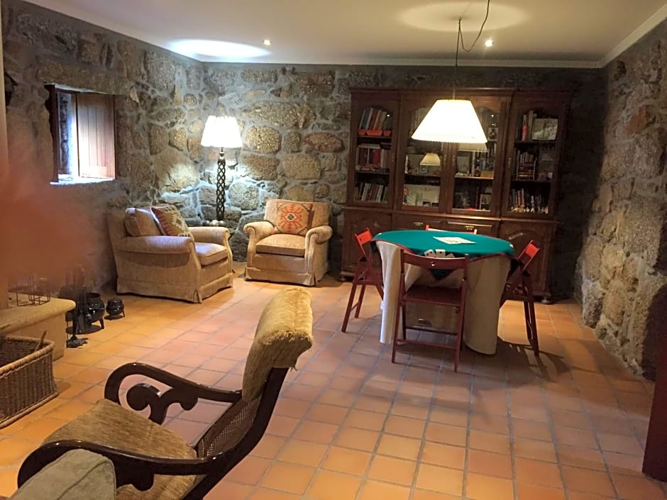 BERGUI Guesthouse - Guimarães