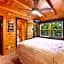 Ryes and Shine Bootlegger's Cabin! Hot Tub* Pool* Arcade* Billiards *EV * Pet Friendly