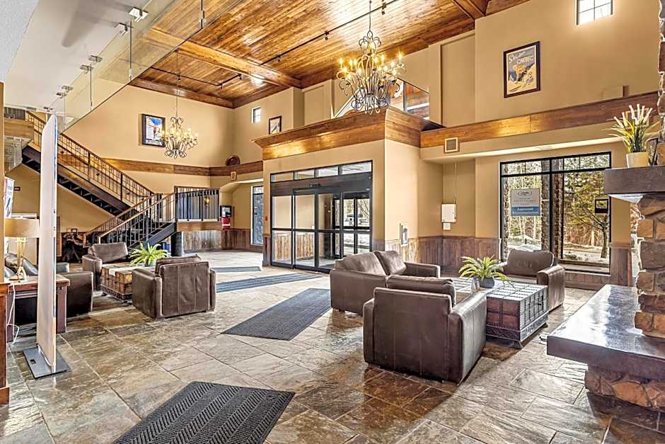 Glacier Mountaineer Lodge