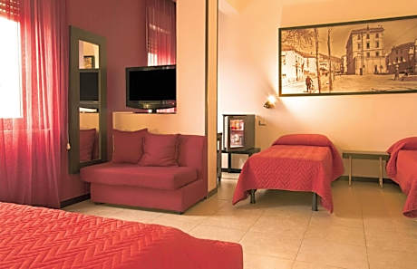 Quadruple Room with Bathroom